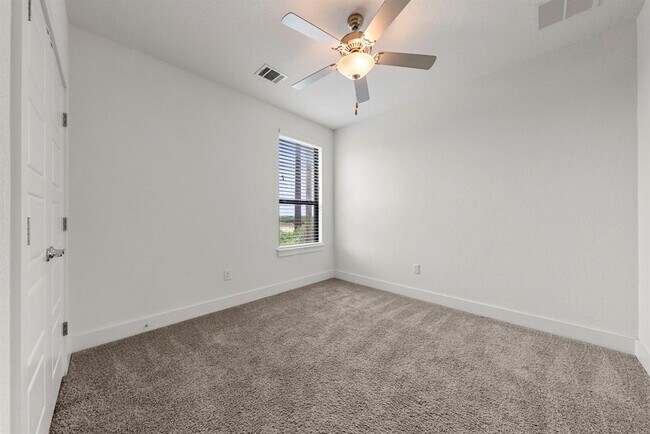 Building Photo - 12317 Maypole Bend