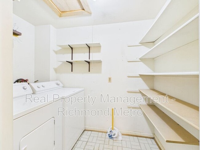 Building Photo - 1534 Cross Keys Ct