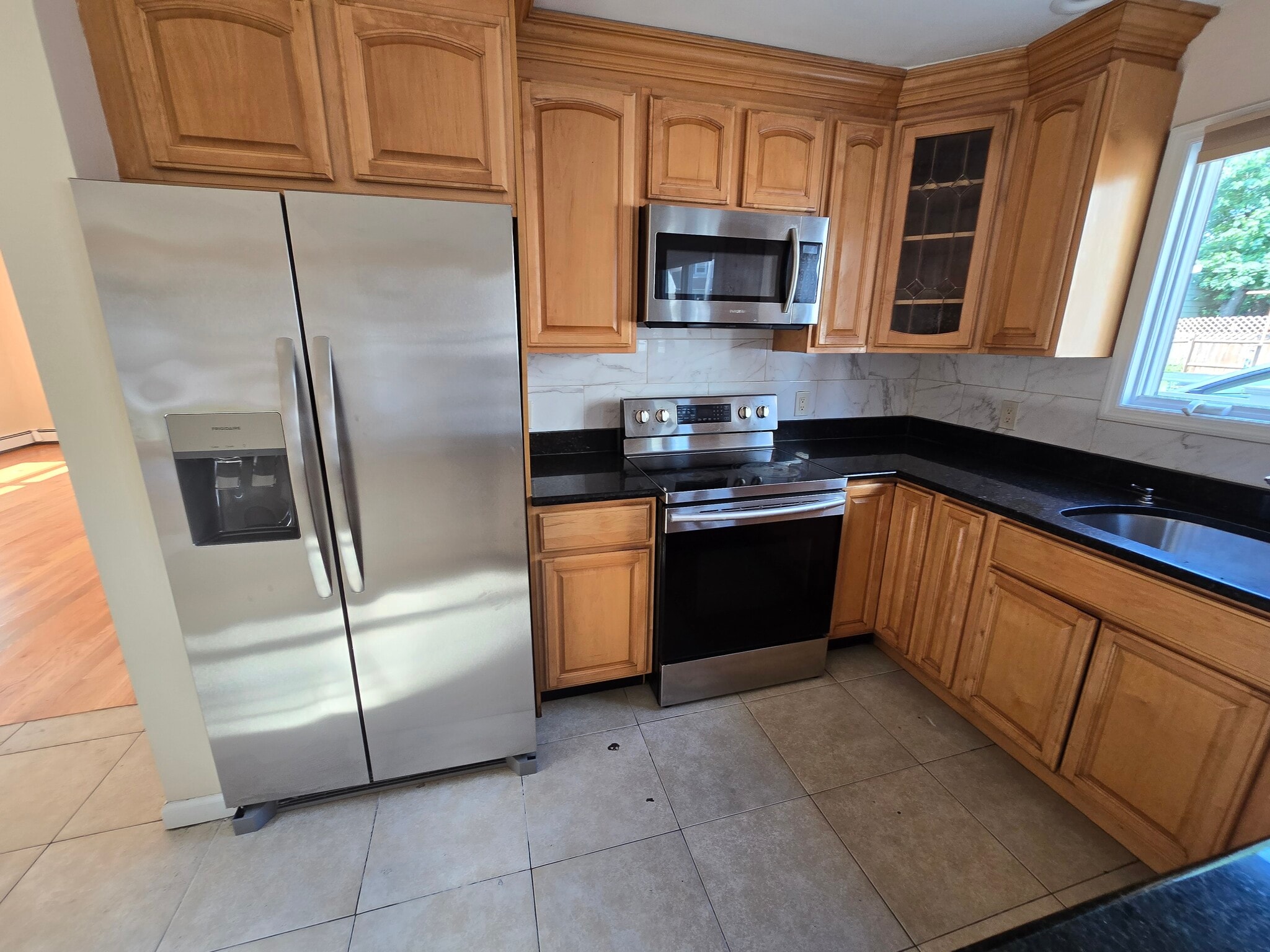 6 - Kitchen - 100 5th Ave