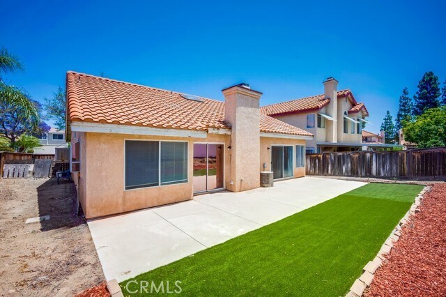 Building Photo - 1326 Kroonen Dr
