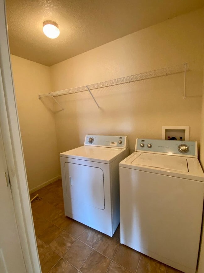 Building Photo - 6714-MF2-E2