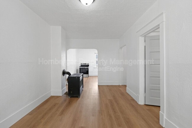 Building Photo - 1509 N Wall St