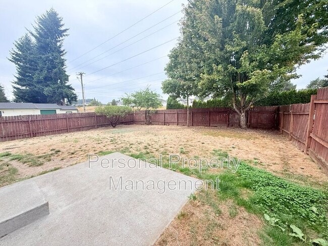 Building Photo - 5602 NE 64th Street