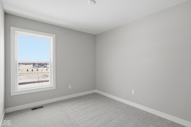 Building Photo - 404 Elite St