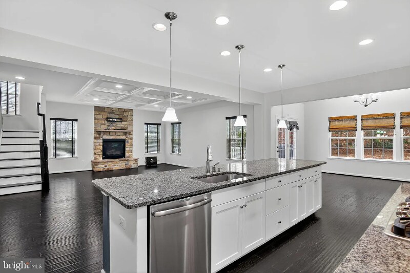 Building Photo - 4401 Weejun Loop