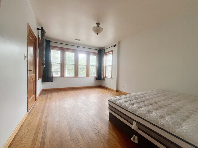 Building Photo - 2724 W Pope John Paul II Dr