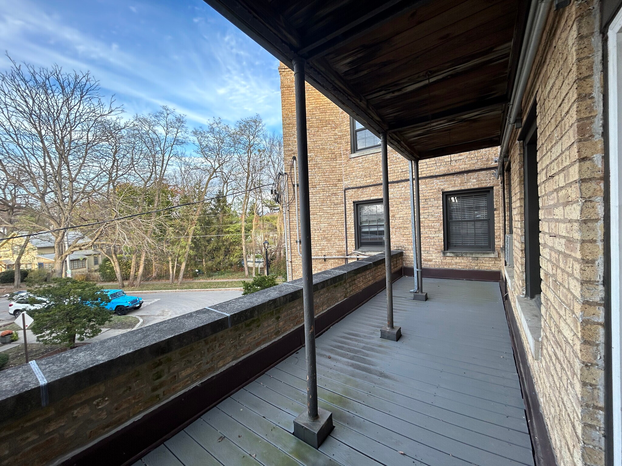 Building Photo - 730 Judson Ave