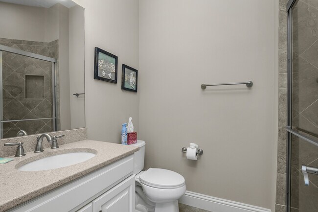 Building Photo - 9325 Vercelli Ct