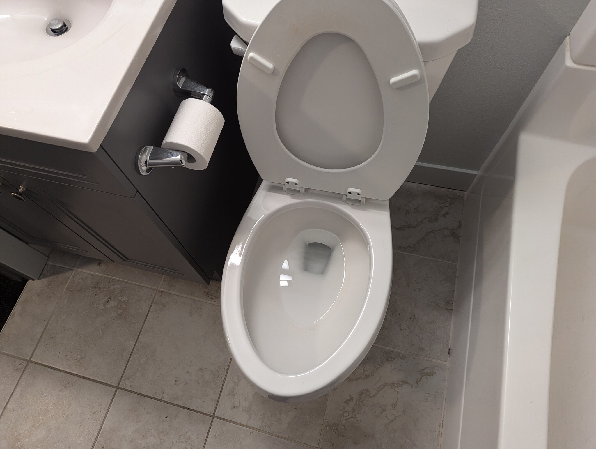 Building Photo - 207 3rd St S