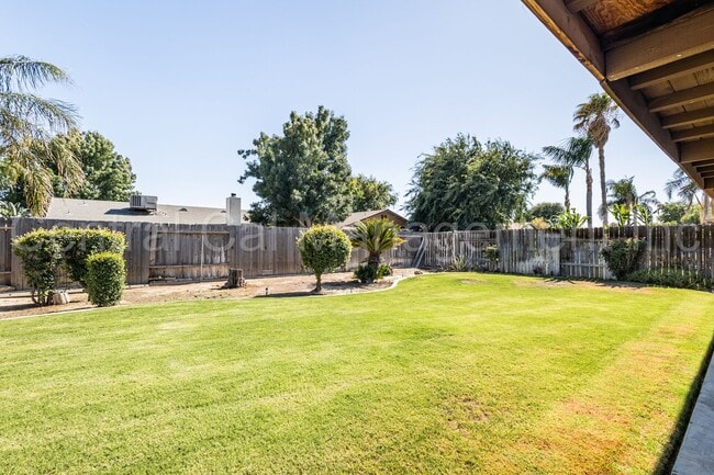 Building Photo - 3 Bedroom/2 Bath Home in the Southwest - $...