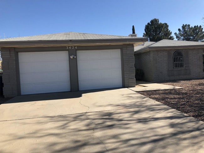 Building Photo - 3424 Running Deer Dr