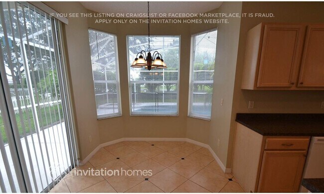 Building Photo - 901 Rosinia Ct