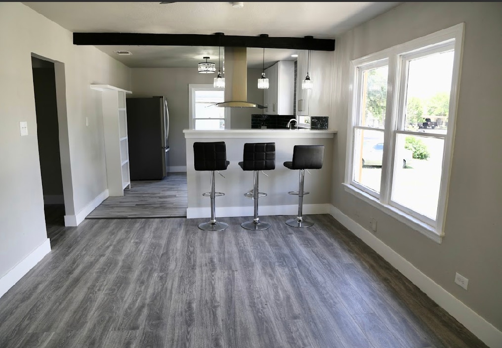 Building Photo - 4010 Neer Ave