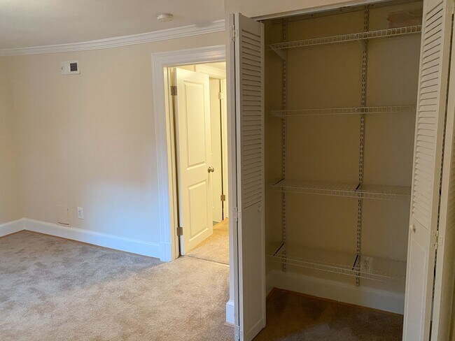 Building Photo - Spacious 1BR Apartment w/ Private Patio in...