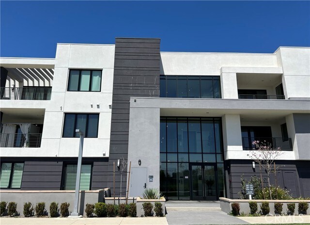 Building Photo - 16450 Veterans Wy