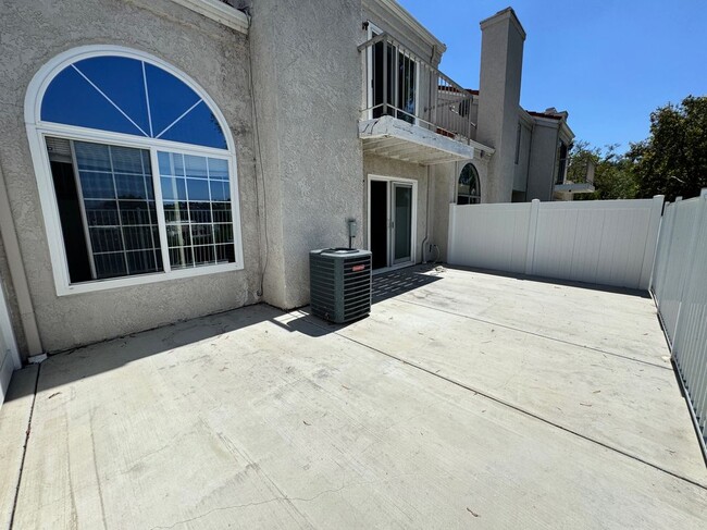 Building Photo - 13162 Pinnacle Ct