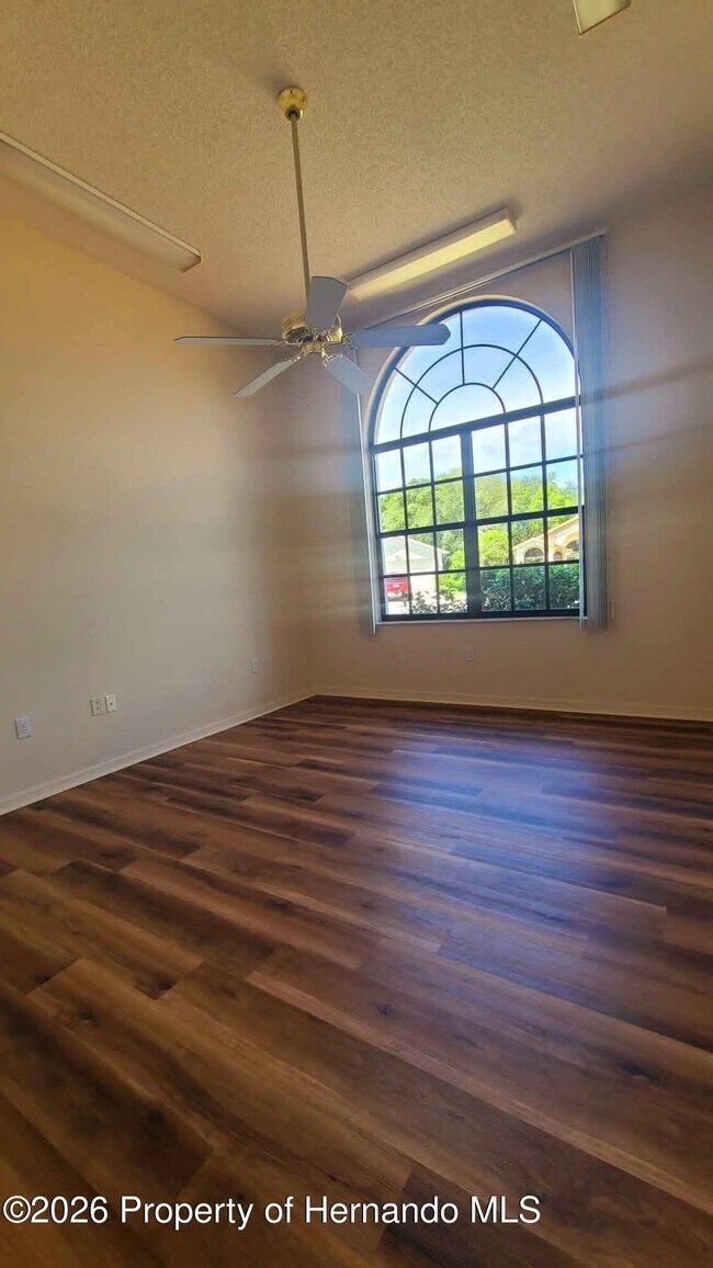 Building Photo - 11379 Deercroft Ct