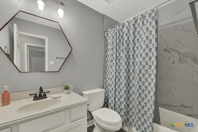 Building Photo - 481 Bayou Bend Dr