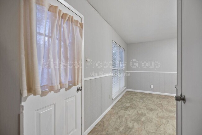 Building Photo - 19 Stone Mill Ln