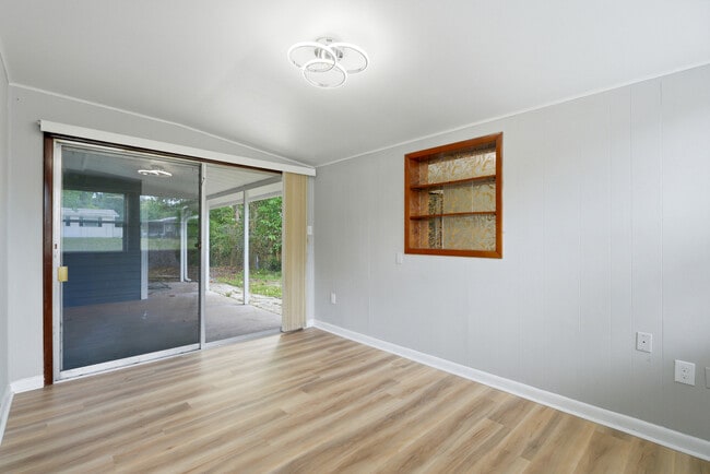 Building Photo - 8043 Joffre Dr