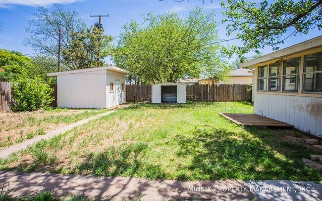 Building Photo - 1320 60th St