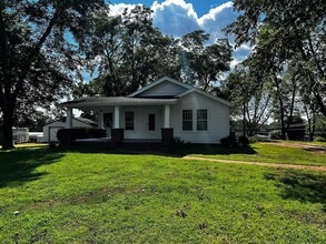 Building Photo - 6 New Dunham Bridge Rd