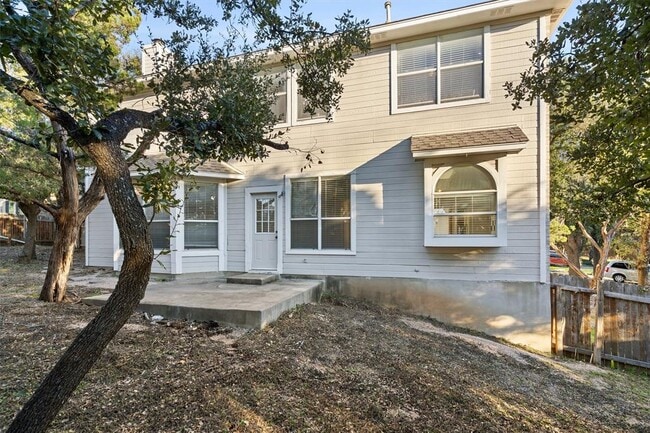 Building Photo - 803 Cashew Ln