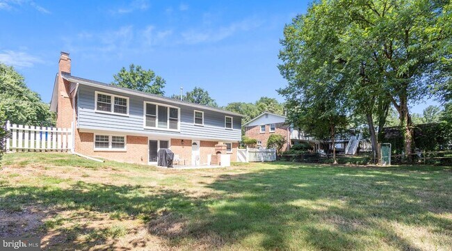 Building Photo - 2411 Jackson Pkwy