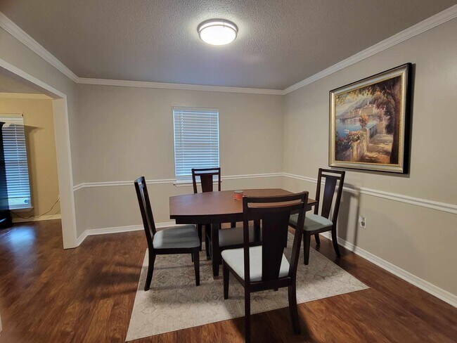 Building Photo - 2589 Santa Rosa Cove