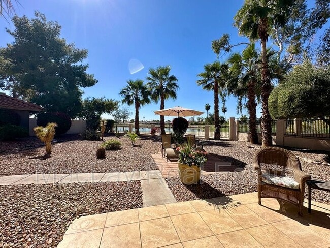 Building Photo - 5001 E Mesquite Wood Ct