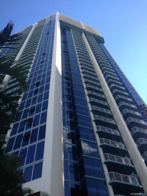Building Photo - 1212 Nuuanu Ave
