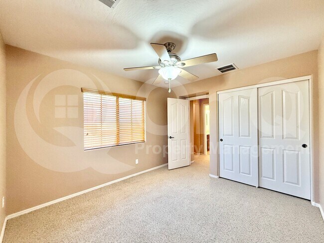 Building Photo - 14509 W Jenan Dr