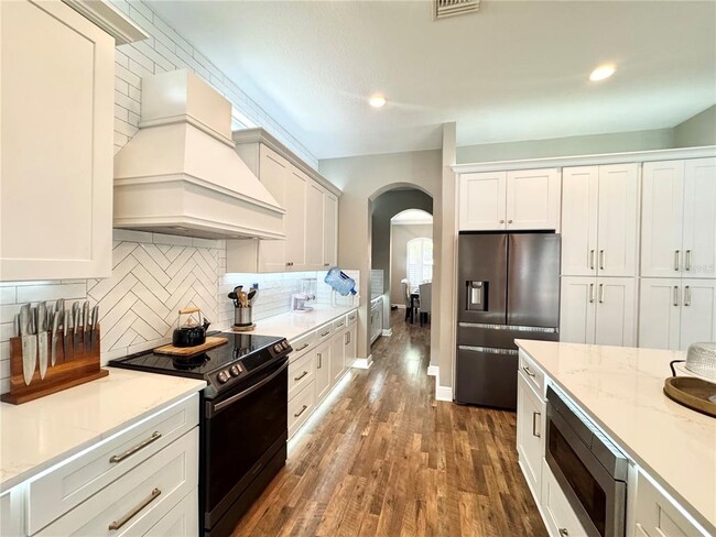 Building Photo - 212 Montara Drive