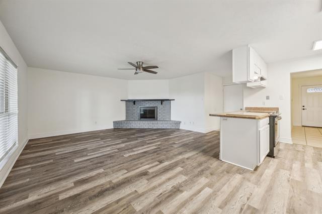 Building Photo - 4218 Crestwood Dr