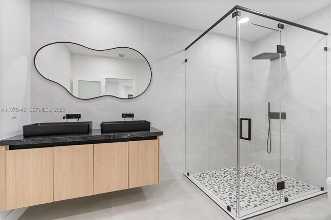 Building Photo - 4800 SW 61st Ave