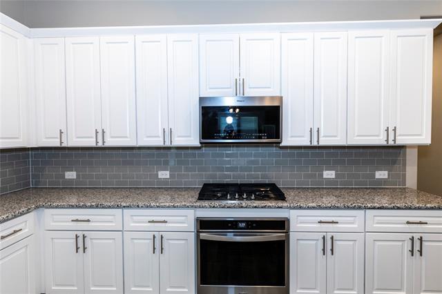 Building Photo - 2116 Austin Ln