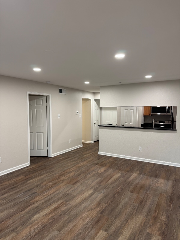 Building Photo - 3315 Wyndham Cir