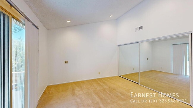 Building Photo - 11455 Tampa Ave