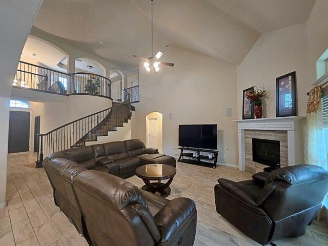 Building Photo - 9808 Milkweed Ln