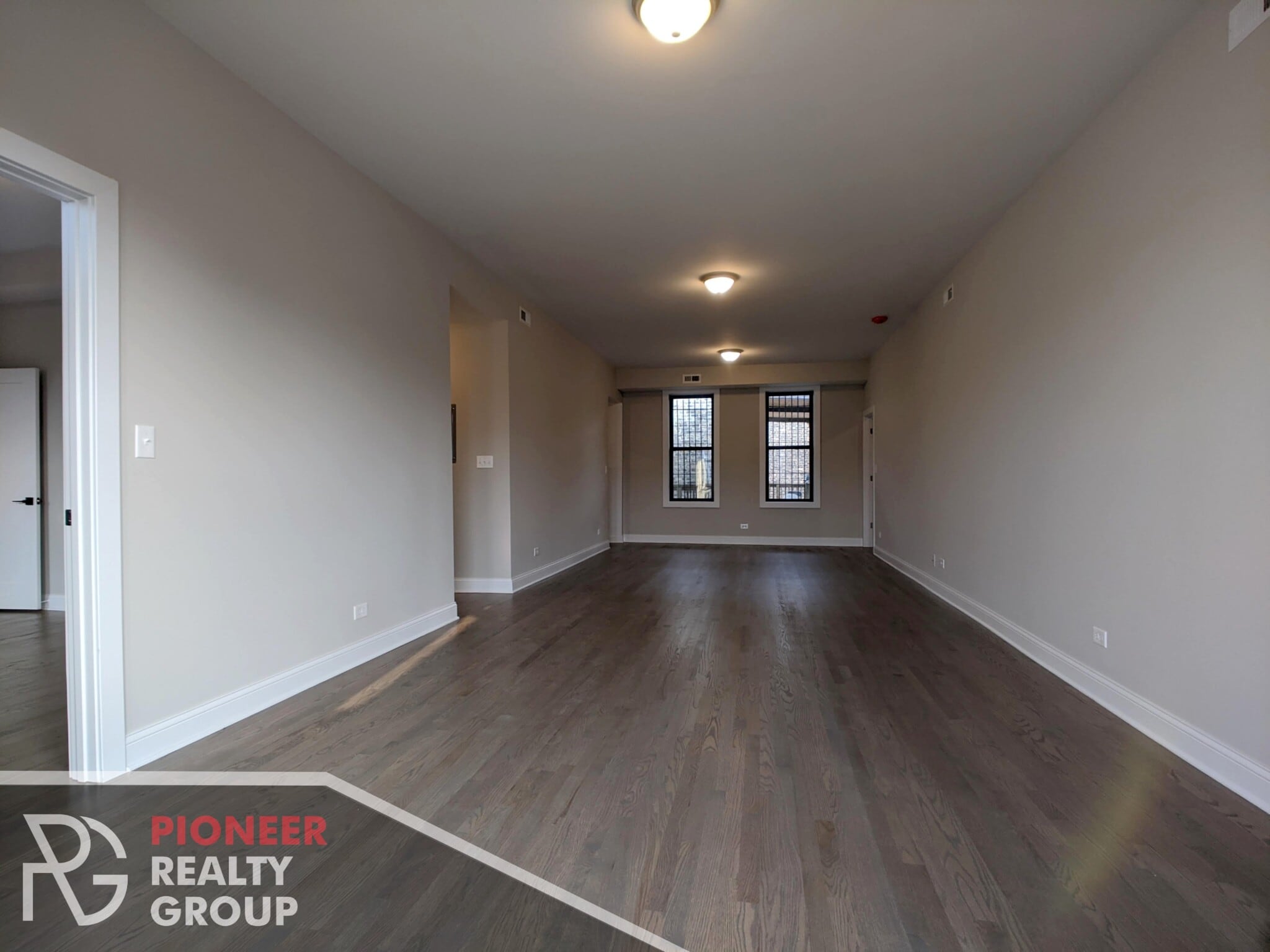 Building Photo - 3405 W Fullerton Ave