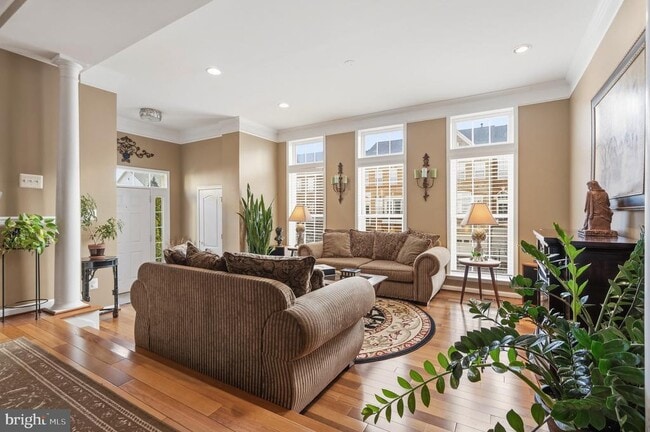 Building Photo - 43002 Marburg Terrace