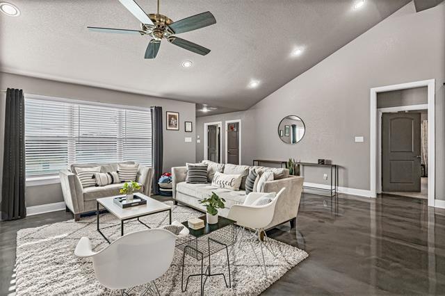 Building Photo - 406 Ranch House Rd