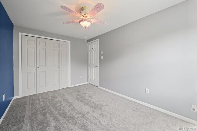 Building Photo - 333 Hudson Ave