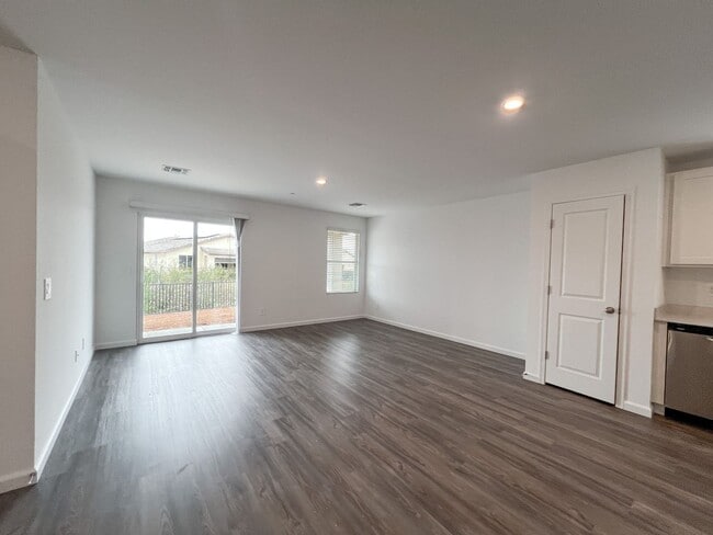 Building Photo - HOUSE - COTTONWOOD - Mesquite Hills HOA