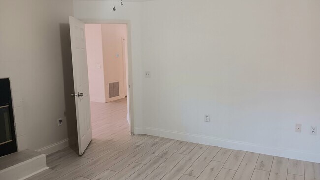 Building Photo - 2281 Lockwood Meadows Dr