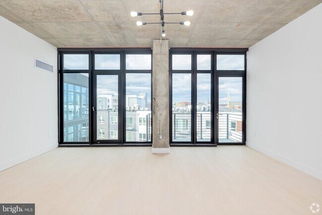 Building Photo - 1222 N 2nd St