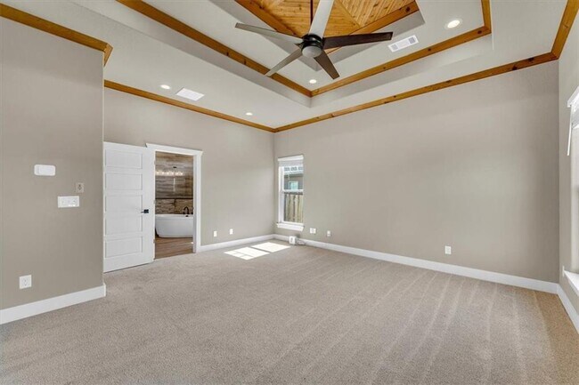 Building Photo - 3711 Bitterroot St