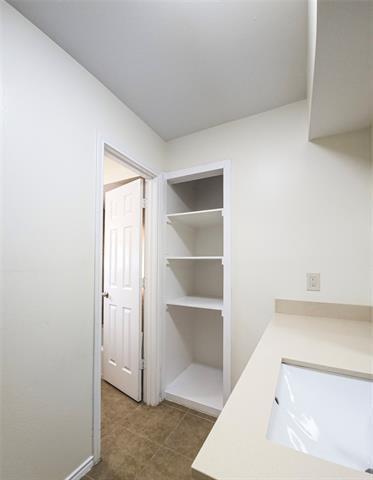 Building Photo - 7618 Thistle Ln