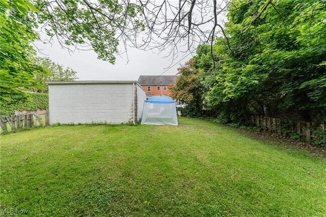 Building Photo - 3839 Mayfield Rd