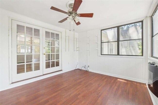 Building Photo - 73 Montre Square NW